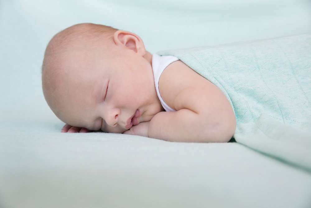 تنظيم نوم الطفل في الشهر الثالث