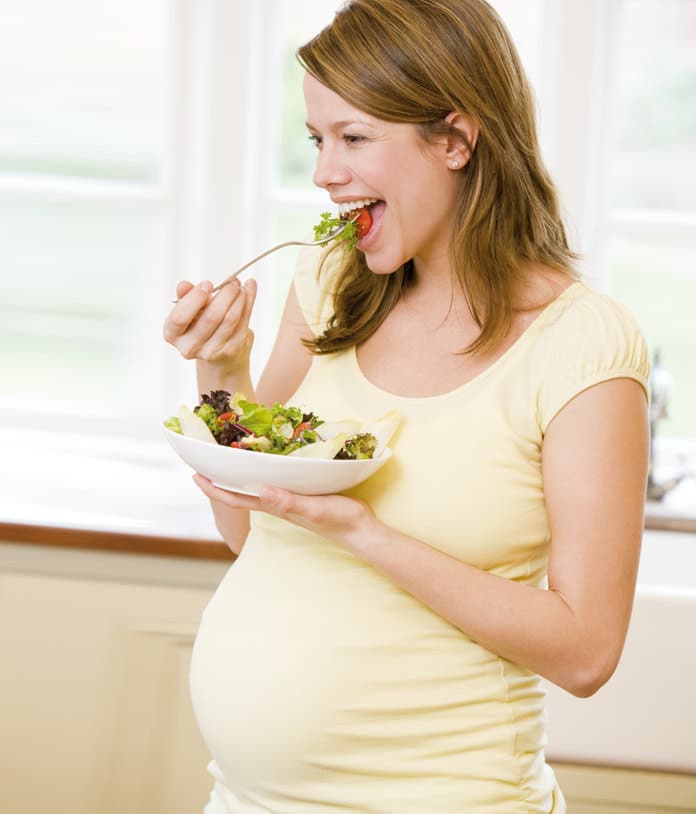 تغذية المرأة الحامل بالشهر الاول