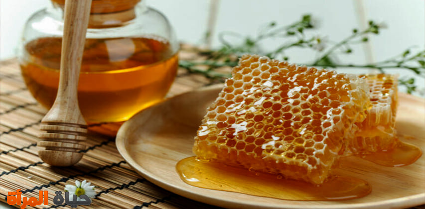 فوائد وأضرار شمع العسل